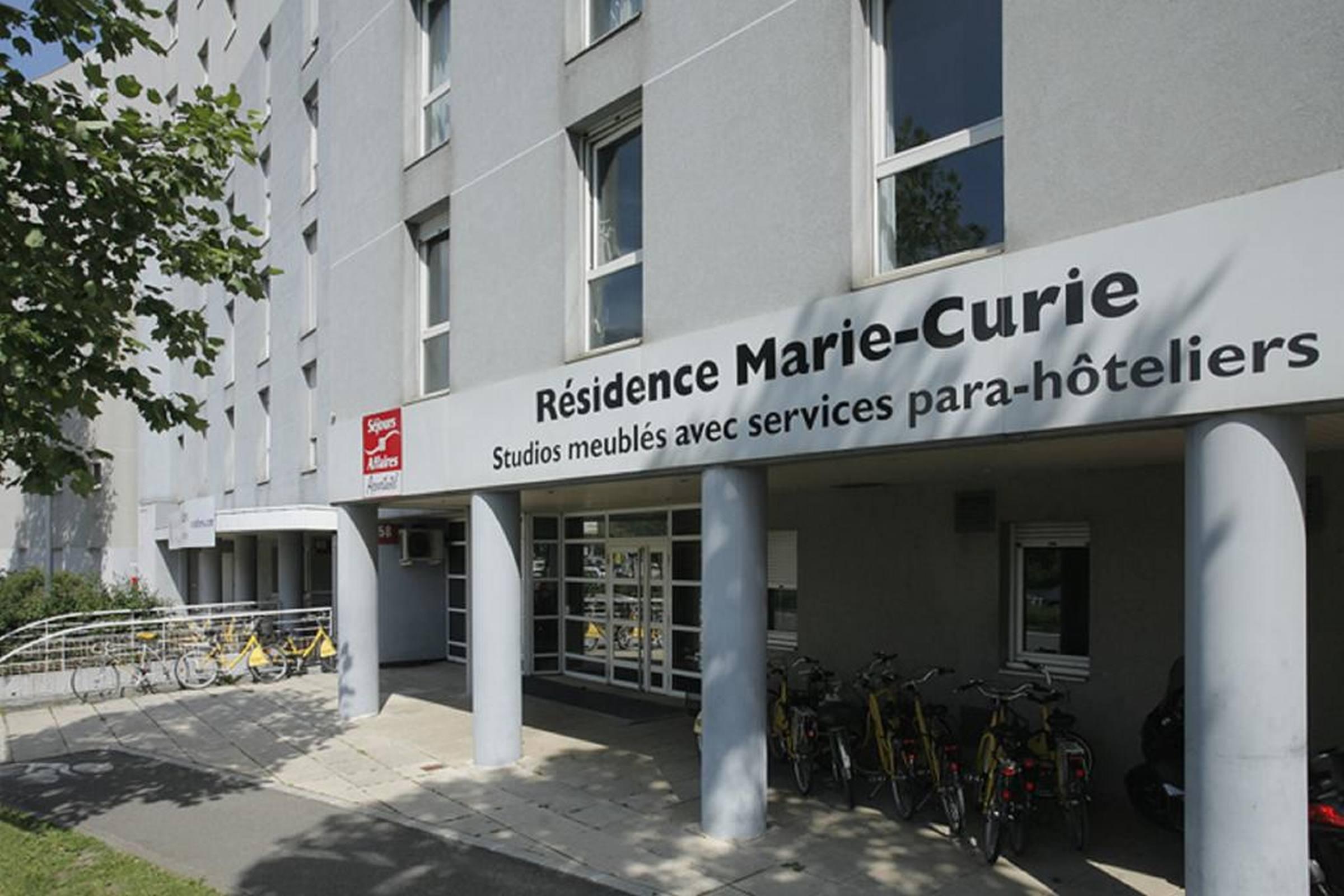 Sejours & Affaires Grenoble Marie Curie Aparthotel Buitenkant foto