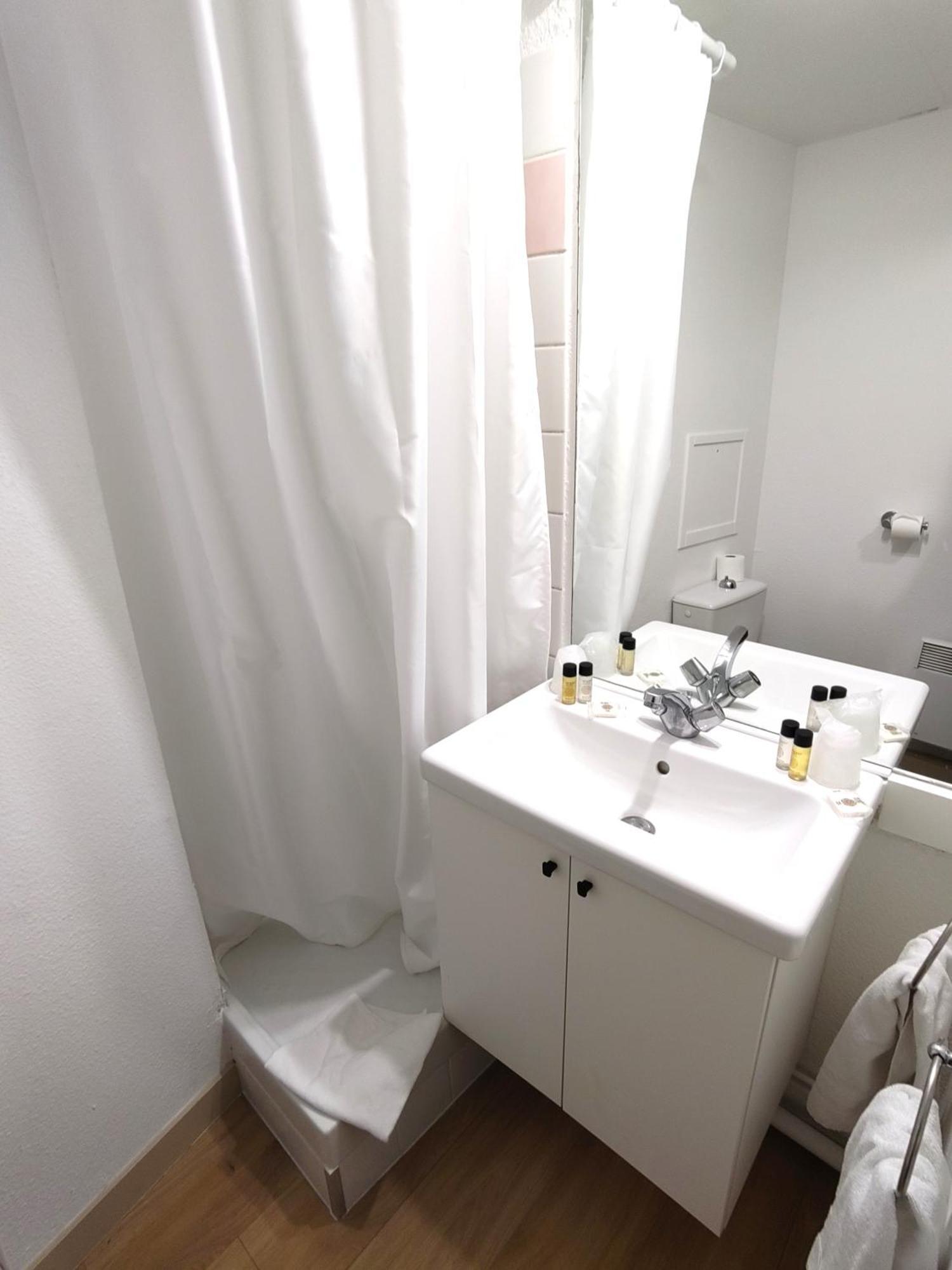 Sejours & Affaires Grenoble Marie Curie Aparthotel Buitenkant foto