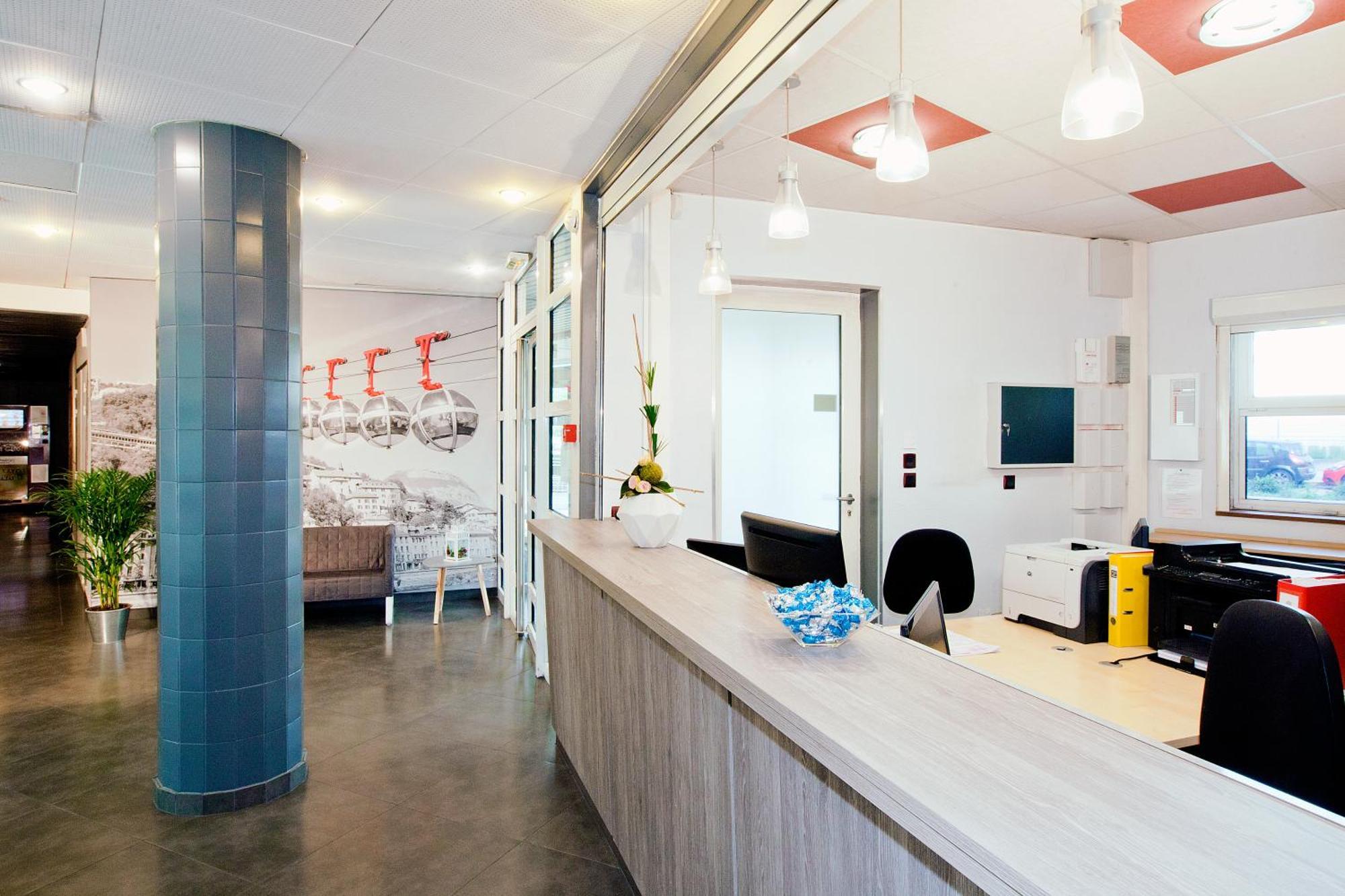 Sejours & Affaires Grenoble Marie Curie Aparthotel Buitenkant foto