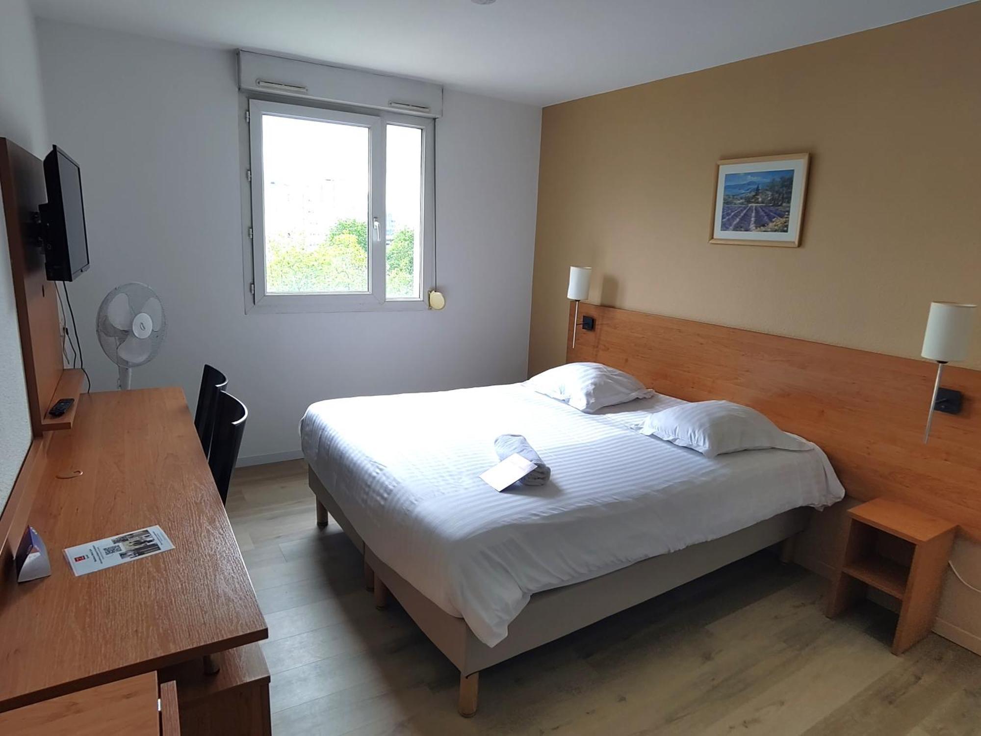 Sejours & Affaires Grenoble Marie Curie Aparthotel Buitenkant foto